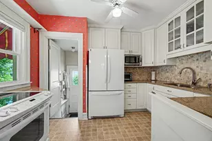 1410 W Maple St, Kalamazoo, MI 49008 - Photo 8