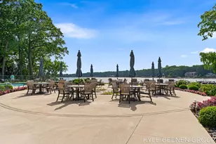 694 Bayshore Dr, Holland, MI 49424 - Photo 44