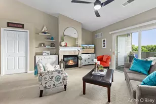 8621 S Jasonville Ct SE, Caledonia, MI 49316 - Photo 4