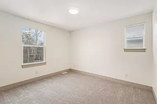 2119 Linden Ave SE, Grand Rapids, MI 49507 - Photo 10