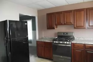 504 E Dowland St, Ludington, MI 49431 - Photo 18