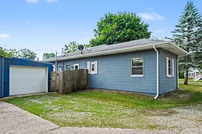 1333 Cass Street, Niles, MI 49120 - Photo 8