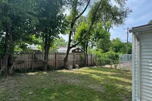 1051 1051 Redleaf Ln Ln, Ypsilanti, MI 48198 - Photo 22