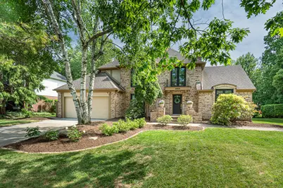 2805 Powderhorn Ridge Road, Rochester Hills, MI 48309 - Photo 1