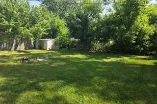 1060 Commonwealth Ave, Ypsilanti, MI 48198 - Photo 10