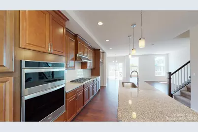 2704 S Spurway Drive, Ann Arbor, MI 48105 - Photo 4