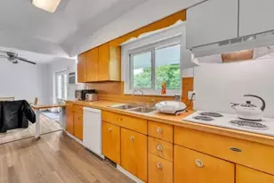 7038 Whitmore Lake Rd, Whitmore Lake, MI 48189 - Photo 12