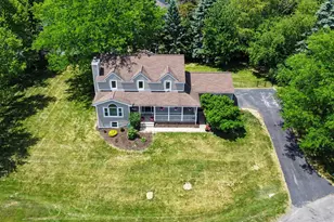 4190 Glen Eagles Ct, Ann Arbor, MI 48103 - Photo 6