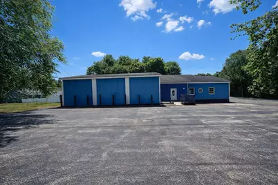 806 N Orchard Street, Dowagiac, MI 49047 - Photo 2