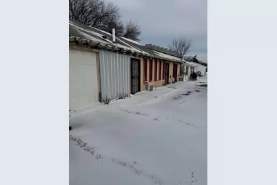 1175 E Napier Avenue, Benton Harbor, MI 49022 - Photo 8