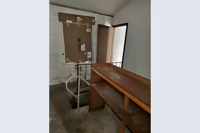 1175 E Napier Avenue, Benton Harbor, MI 49022 - Photo 2