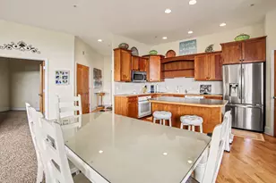 300 S Rath Ave, Ludington, MI 49431 - Photo 8
