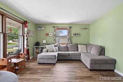 3923 Jupiter Avenue NE, Grand Rapids, MI 49525 - Photo 6