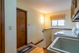 5097 Collington Dr, Troy, MI 48098 - Photo 46