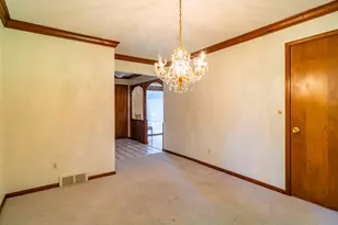5097 Collington Dr, Troy, MI 48098 - Photo 32