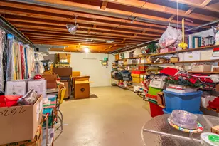 5097 Collington Dr, Troy, MI 48098 - Photo 48