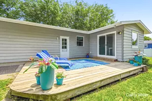 2223 Rosewood Ave SE, Grand Rapids, MI 49506 - Photo 4