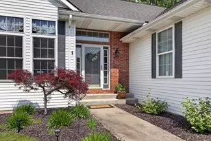 3393 Breton Valley Dr SE, Grand Rapids, MI 49512 - Photo 2