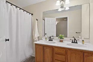 3393 Breton Valley Dr SE, Grand Rapids, MI 49512 - Photo 36