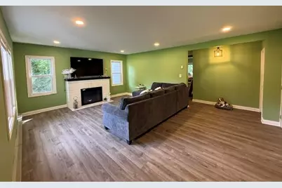 16002 Lakeside Road, Union Pier, MI 49129 - Photo 12