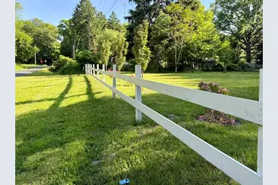 16002 Lakeside Road, Union Pier, MI 49129 - Photo 10