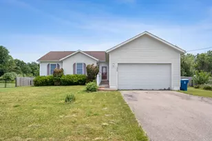 340 64th Ave N, Coopersville, MI 49404 - Photo 2