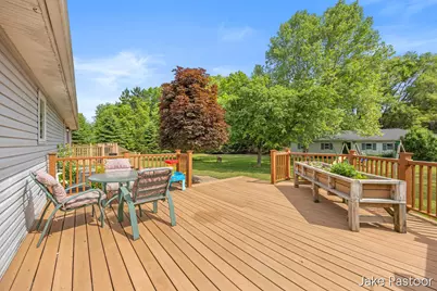 9951 10 Mile Road NE, Rockford, MI 49341 - Photo 36