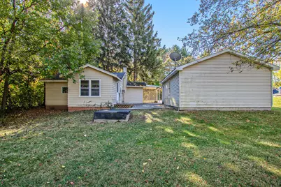 1005 E Front Street, Buchanan, MI 49107 - Photo 14
