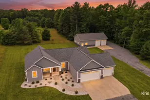 11839 Fillmore St, West Olive, MI 49460 - Photo 2