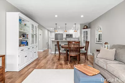 179 Laurelwood Court SW, Grand Rapids, MI 49548 - Photo 12