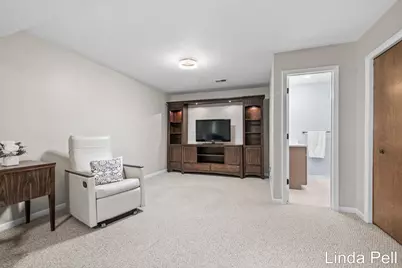 179 Laurelwood Court SW, Grand Rapids, MI 49548 - Photo 22