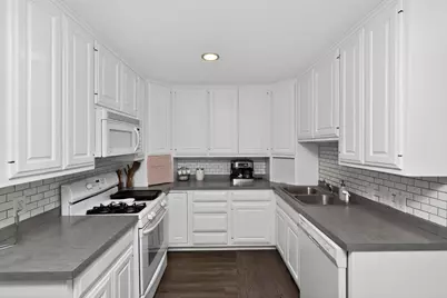 52464 Twin Lakeview Drive, Dowagiac, MI 49047 - Photo 10
