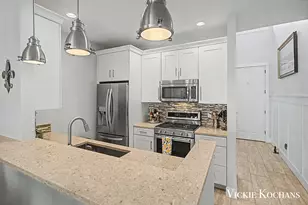 142 Viridian Dr, Muskegon, MI 49440 - Photo 10