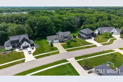 600 Stonehill Court, Grandville, MI 49418 - Photo 74