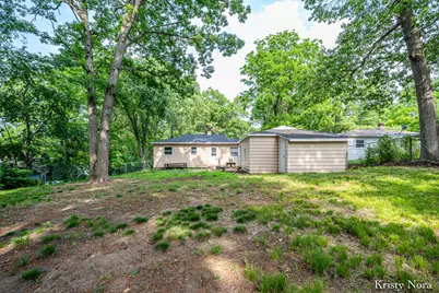 4329 Laura Street NW, Comstock Park, MI 49321 - Photo 18
