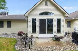729 Clark St, Tecumseh, MI 49286 - Photo 28
