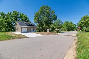 109 Miller St, Dowagiac, MI 49047 - Photo 44