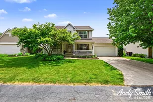 3642 S Falling Leaf Dr SE, Grand Rapids, MI 49512 - Photo 2