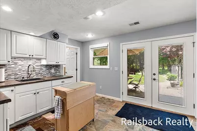 6584 Wahlfield Avenue NW, Comstock Park, MI 49321 - Photo 32