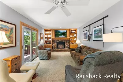 6584 Wahlfield Avenue NW, Comstock Park, MI 49321 - Photo 14
