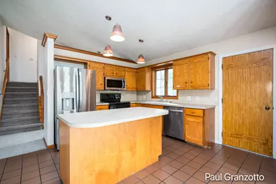 2483 Russit Drive NE, Grand Rapids, MI 49525 - Photo 16