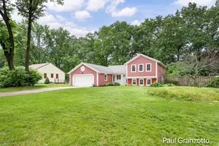 2483 Russit Dr NE, Grand Rapids, MI 49525 - Photo 2