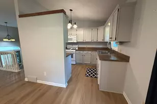 1417 Larkwood Dr, DeWitt, MI 48820 - Photo 6