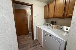 1417 Larkwood Dr, DeWitt, MI 48820 - Photo 30