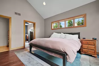 2037 Jennydale Court SE, Grand Rapids, MI 49546 - Photo 6