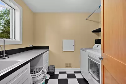 2037 Jennydale Court SE, Grand Rapids, MI 49546 - Photo 20