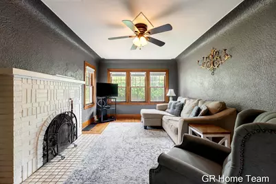 3991 Costa Avenue NE, Grand Rapids, MI 49525 - Photo 4