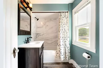 3991 Costa Avenue NE, Grand Rapids, MI 49525 - Photo 22
