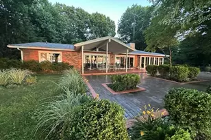 1716 W Benson Rd, Benton Harbor, MI 49022 - Photo 88