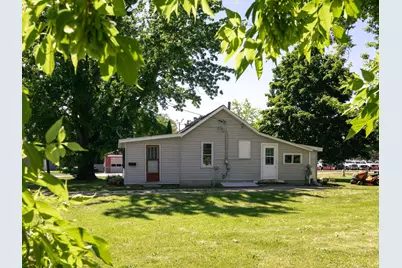 9 Carrie Street, Sparta, MI 49345 - Photo 2
